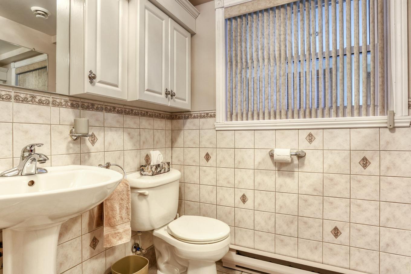Bathroom - 4570 Av. Du Tour-Du-Lac, Shawinigan, QC - Indoor Photo Showing Bathroom