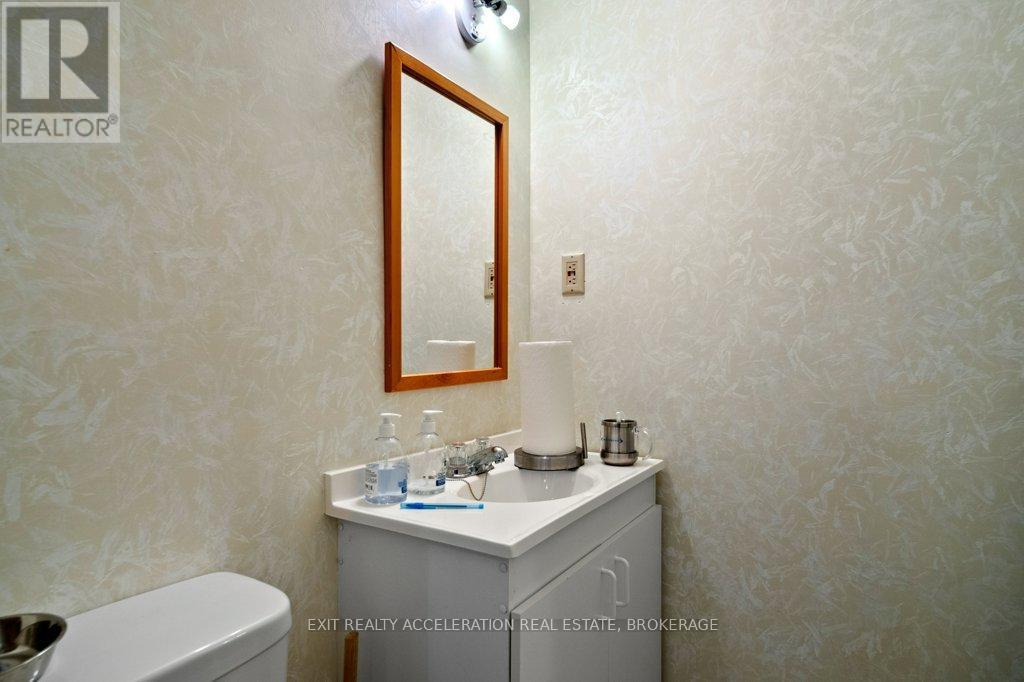 447 Centre Street N, Greater Napanee (Greater Napanee), ON