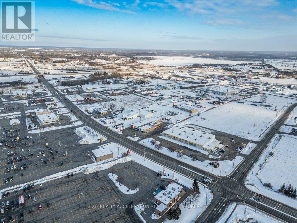 447 Centre Street N, Greater Napanee (Greater Napanee), ON