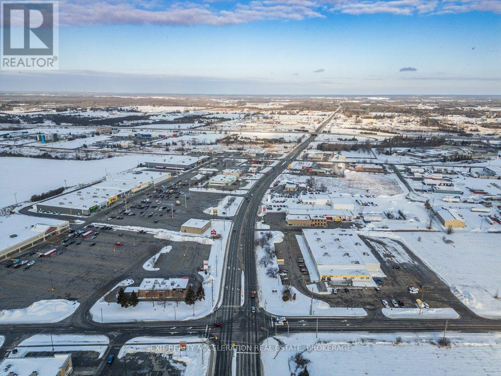 447 Centre Street N, Greater Napanee (Greater Napanee), ON