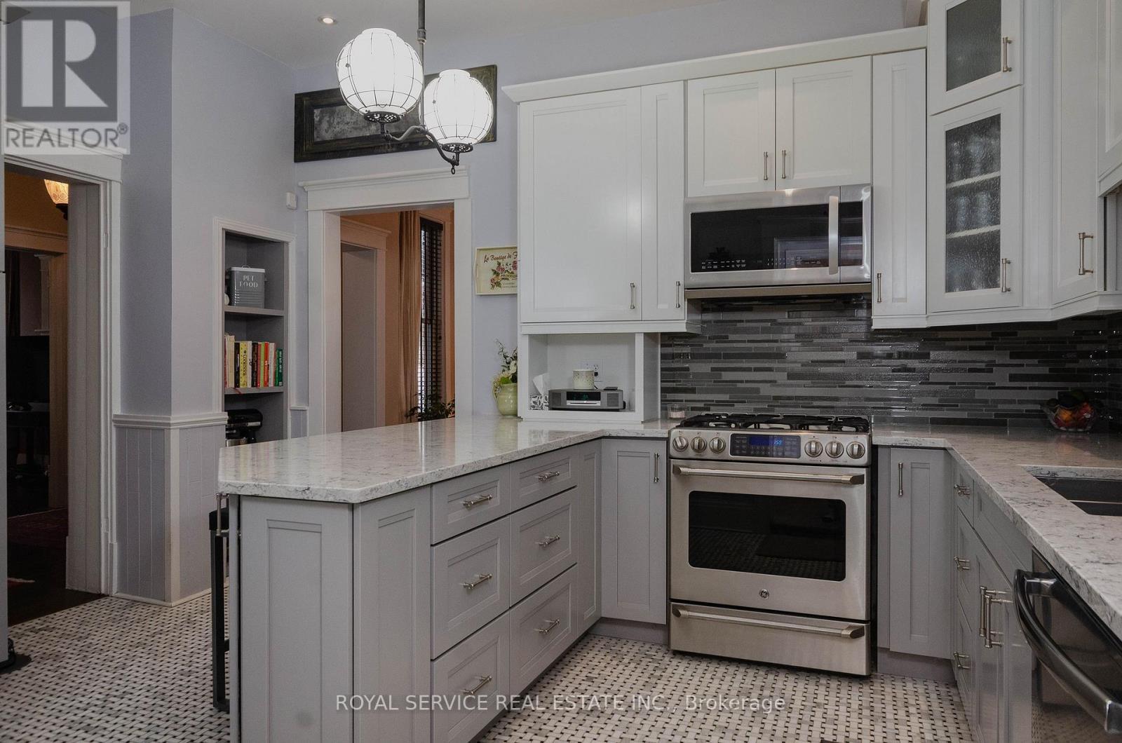42 Barrett Street, Port Hope, ON - Indoor Photo Showing Kitchen