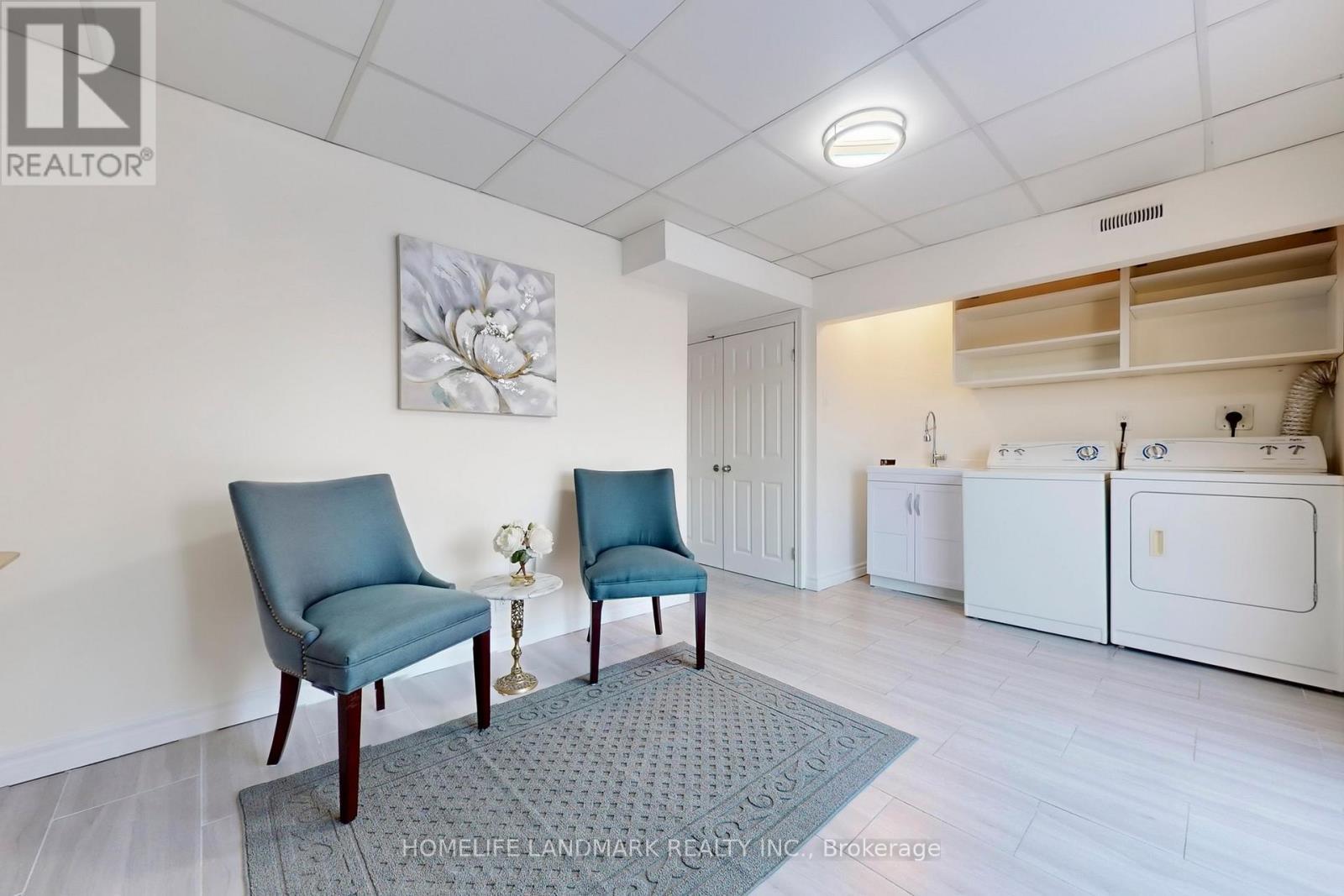 14A - 830 Westlock Road, Mississauga, ON - Indoor Photo Showing Laundry Room