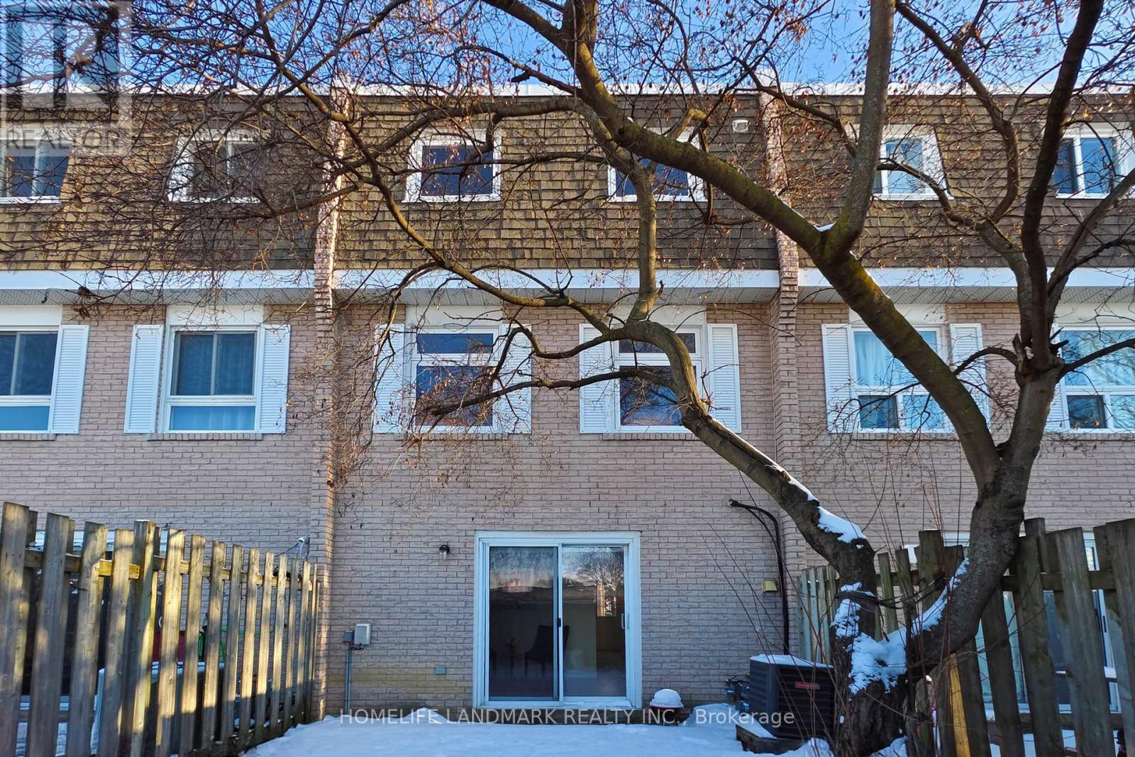 14A - 830 Westlock Road, Mississauga, ON - Outdoor