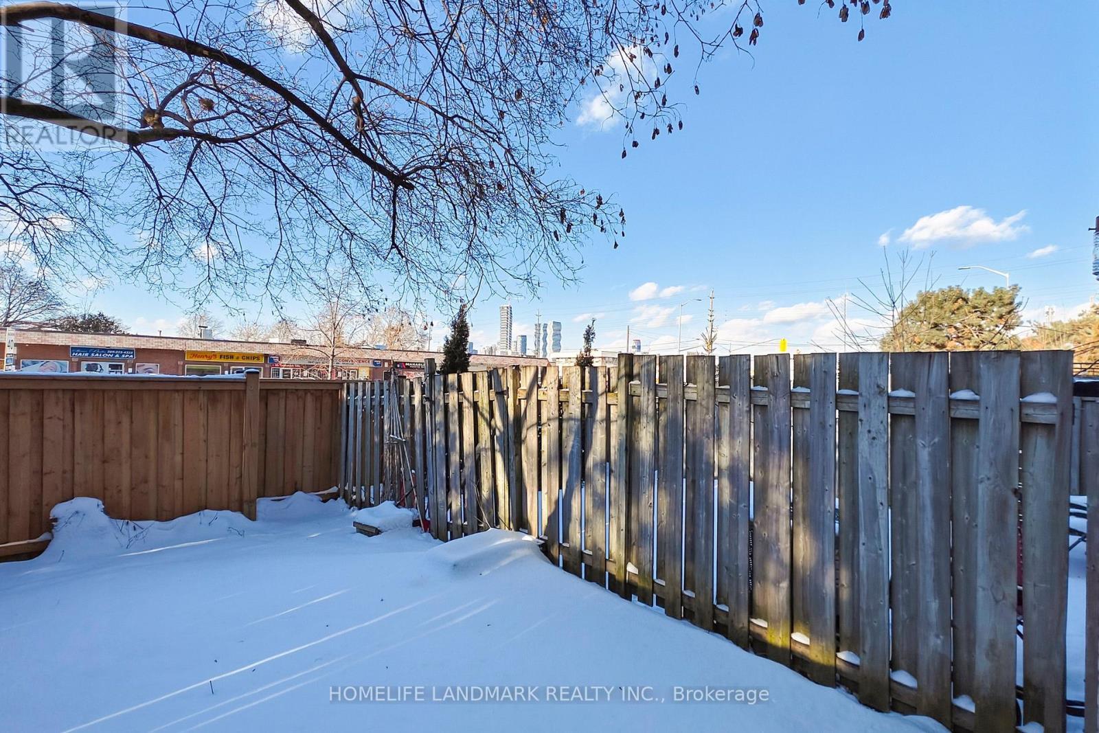 14A - 830 Westlock Road, Mississauga, ON - Outdoor