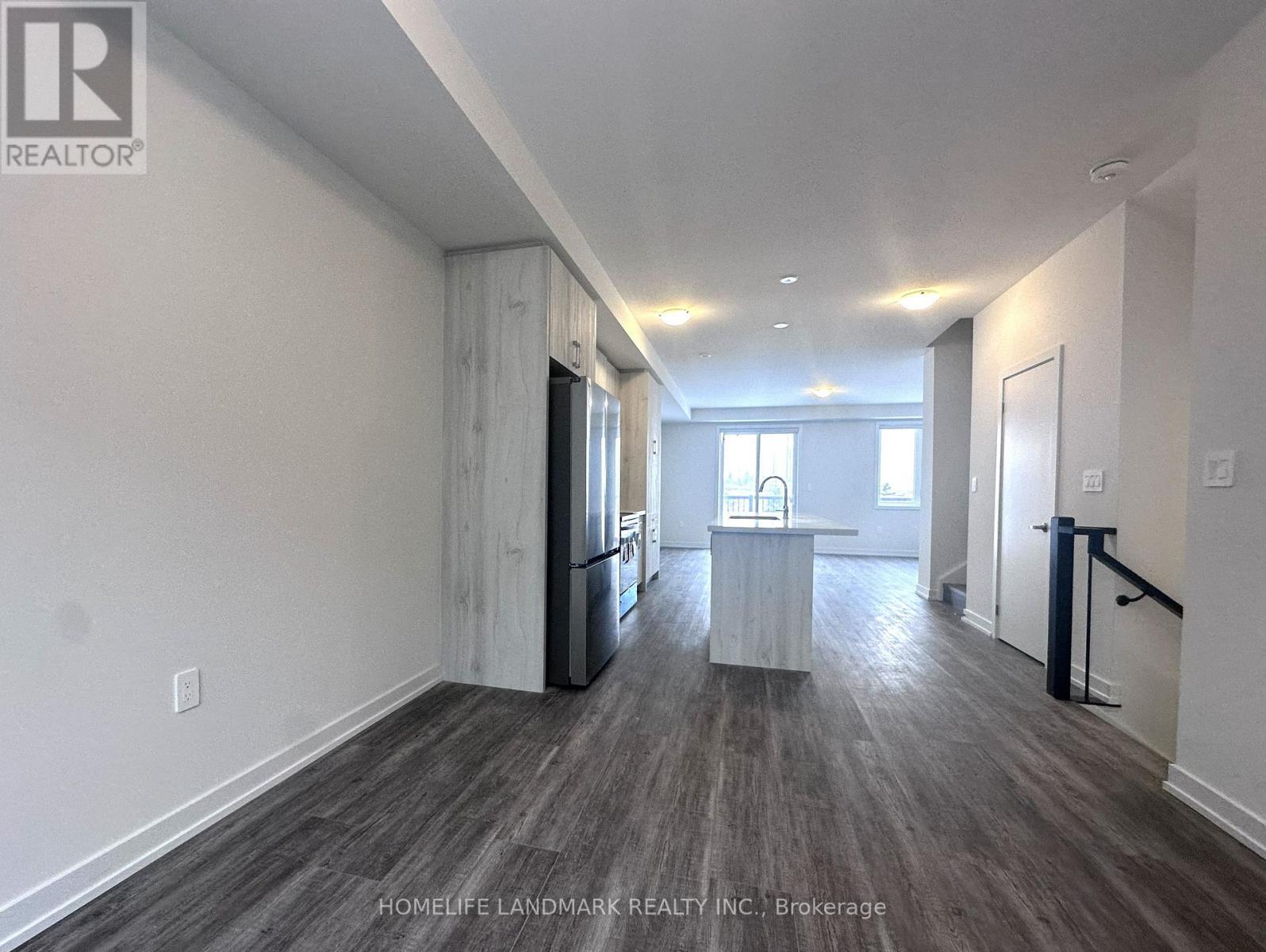 45 Peace Lane, Richmond Hill, ON - Indoor Photo Showing Other Room