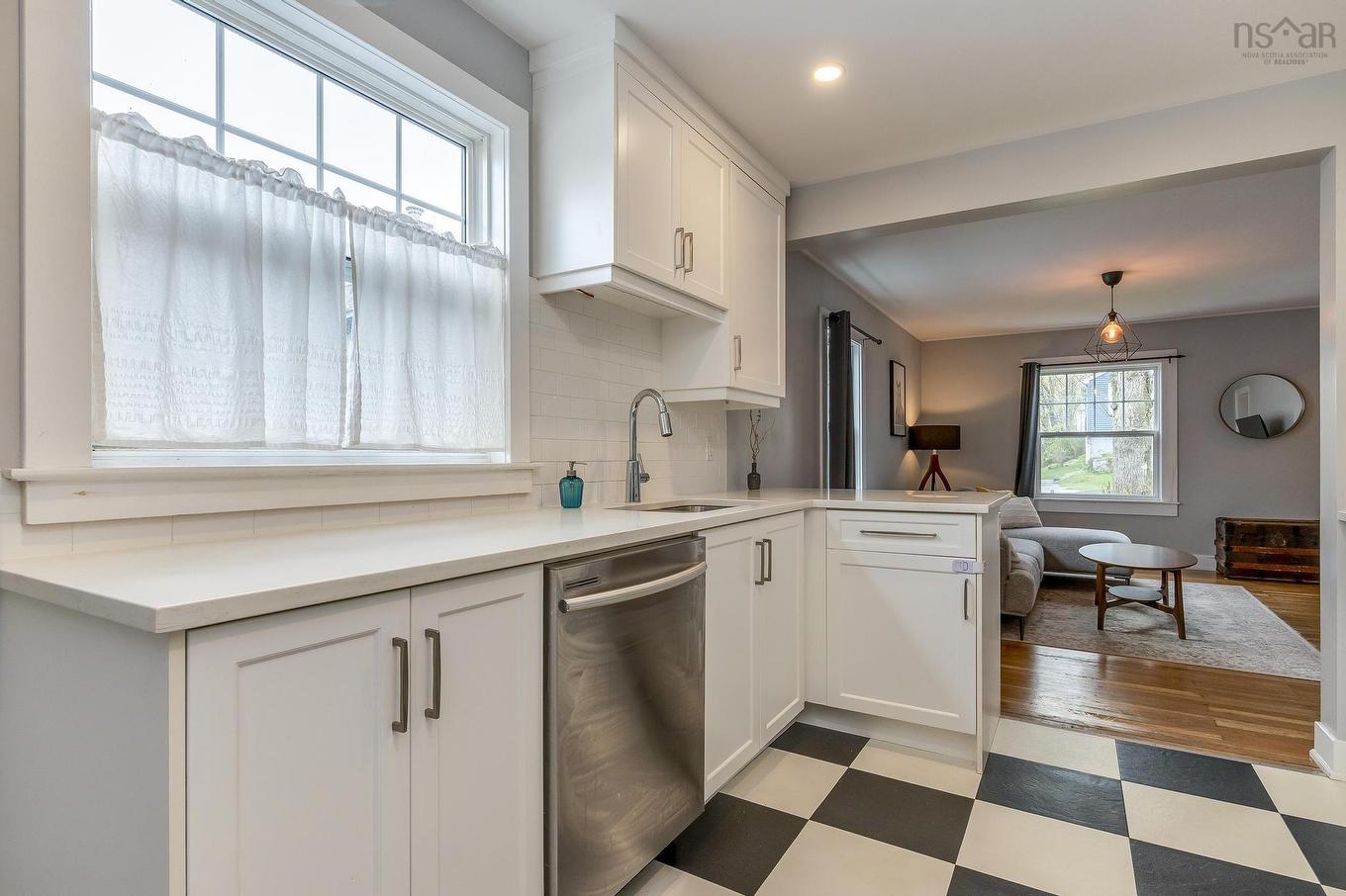 5367 Vestry Street, Halifax, NS