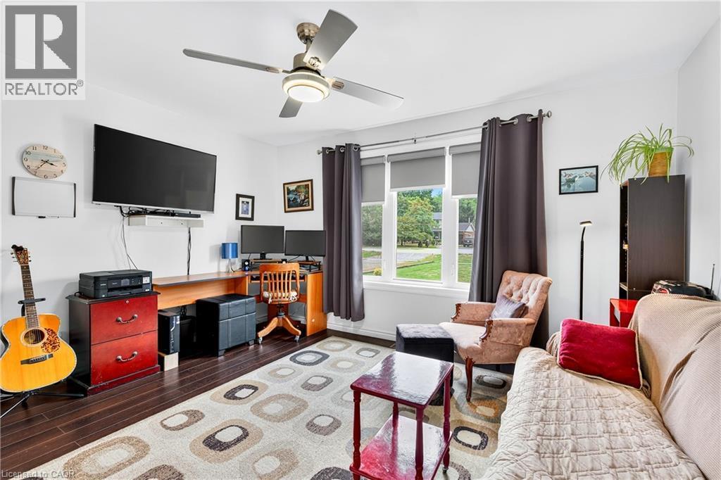 4265 Fly Road, Campden, ON - Indoor