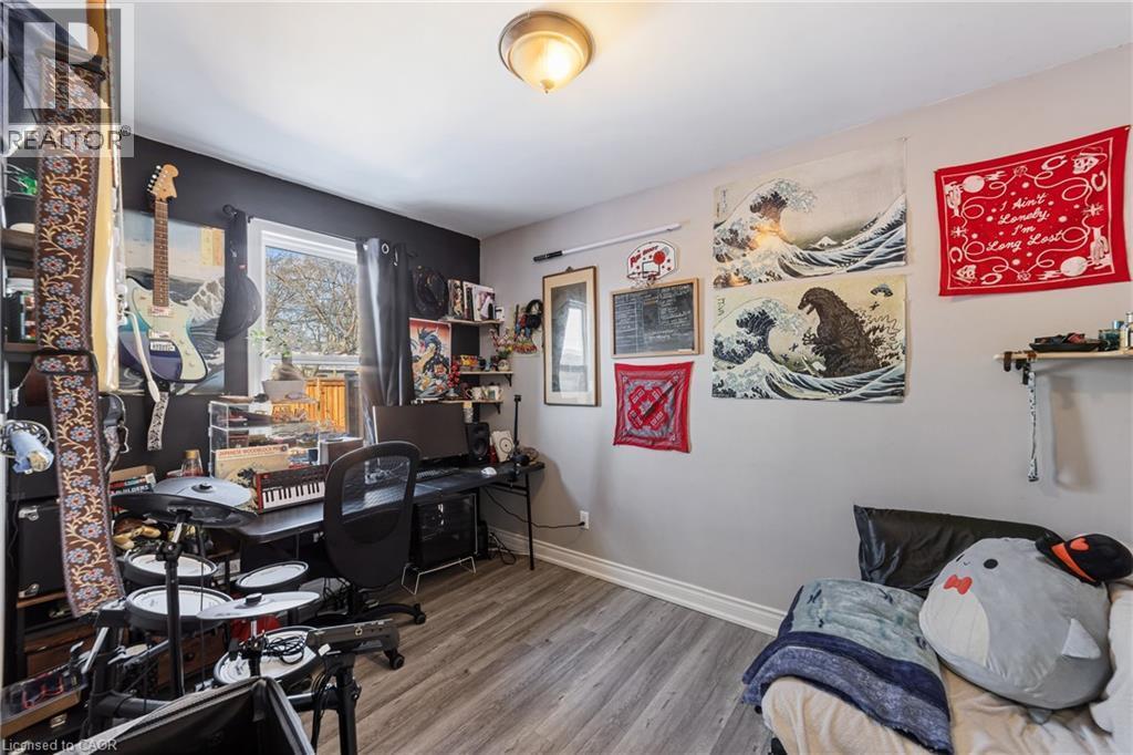 411 Fairfield Avenue, Hamilton, ON - Indoor