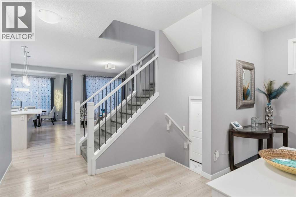 43 Seton Rise Se, Calgary, AB