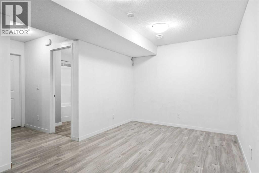 43 Seton Rise Se, Calgary, AB