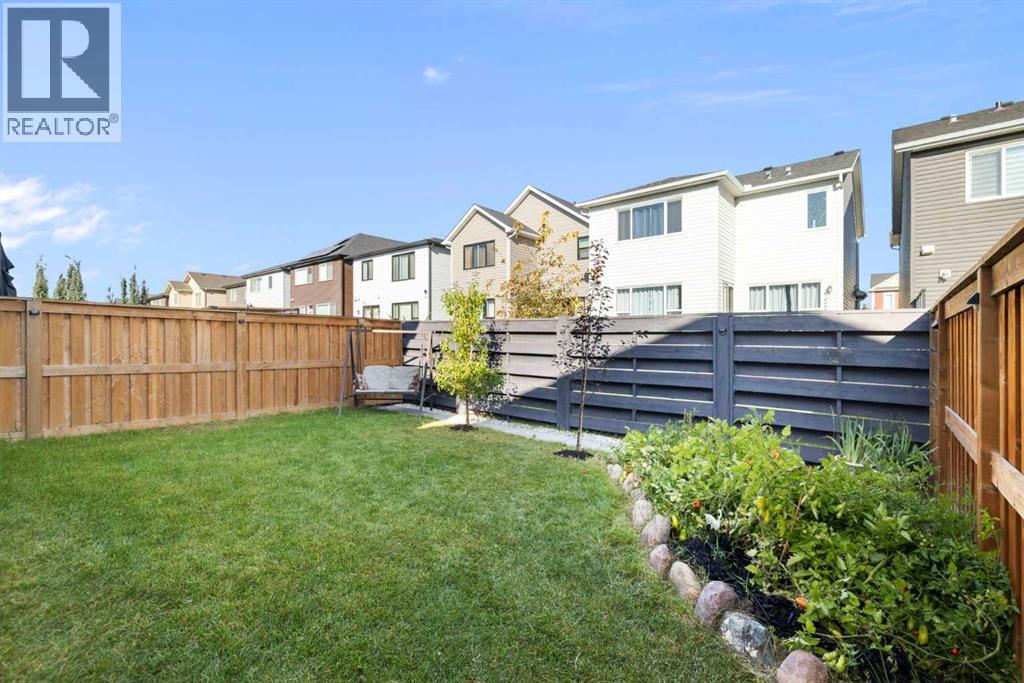 43 Seton Rise Se, Calgary, AB