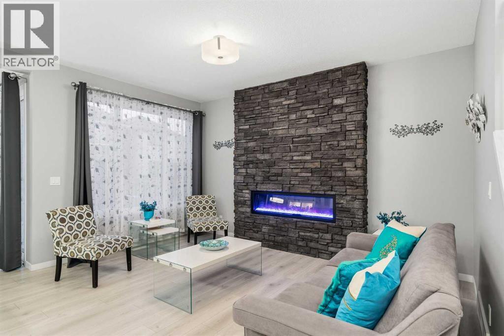 43 Seton Rise Se, Calgary, AB