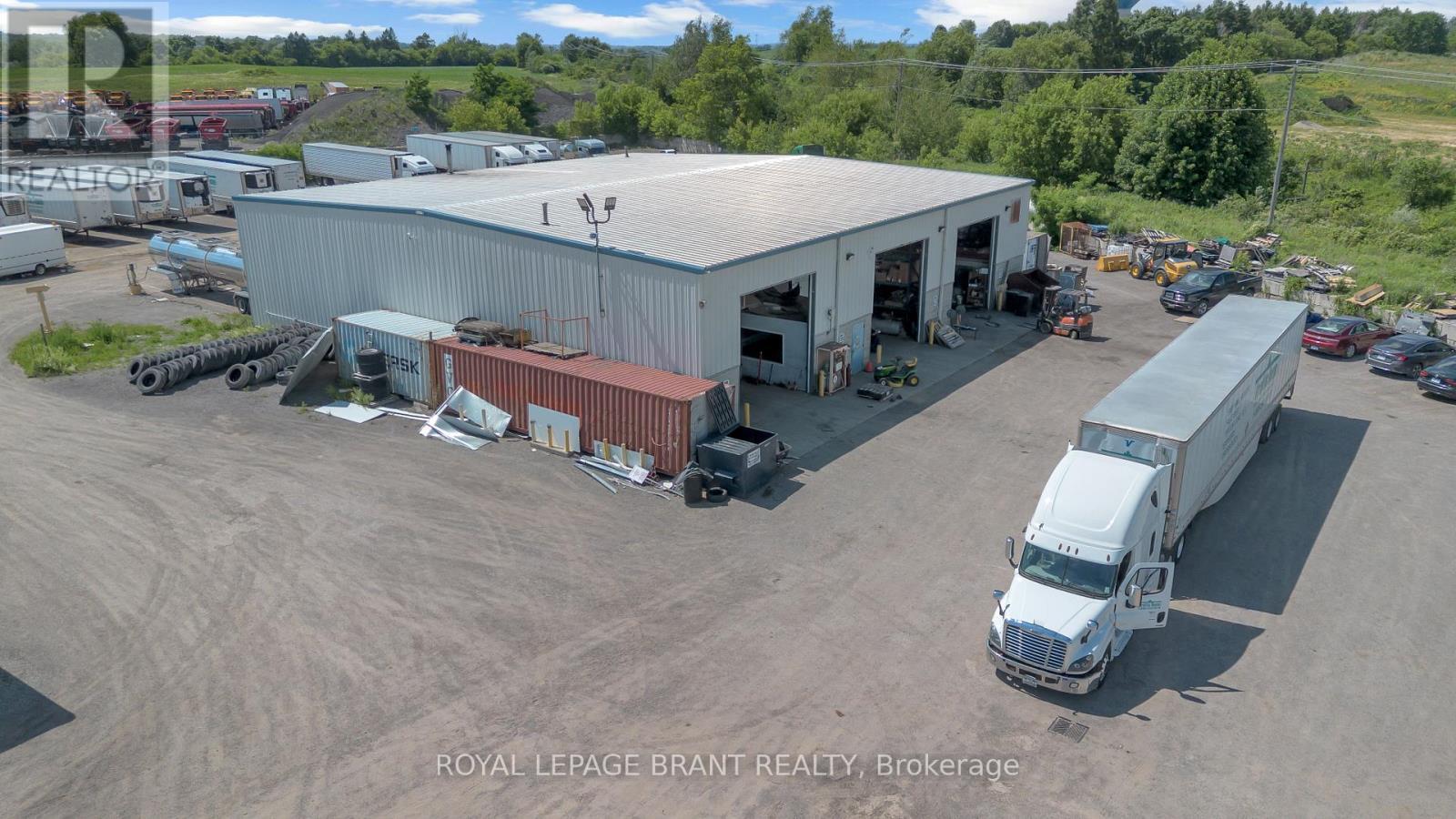 35 Sharp Road, Brantford, ON