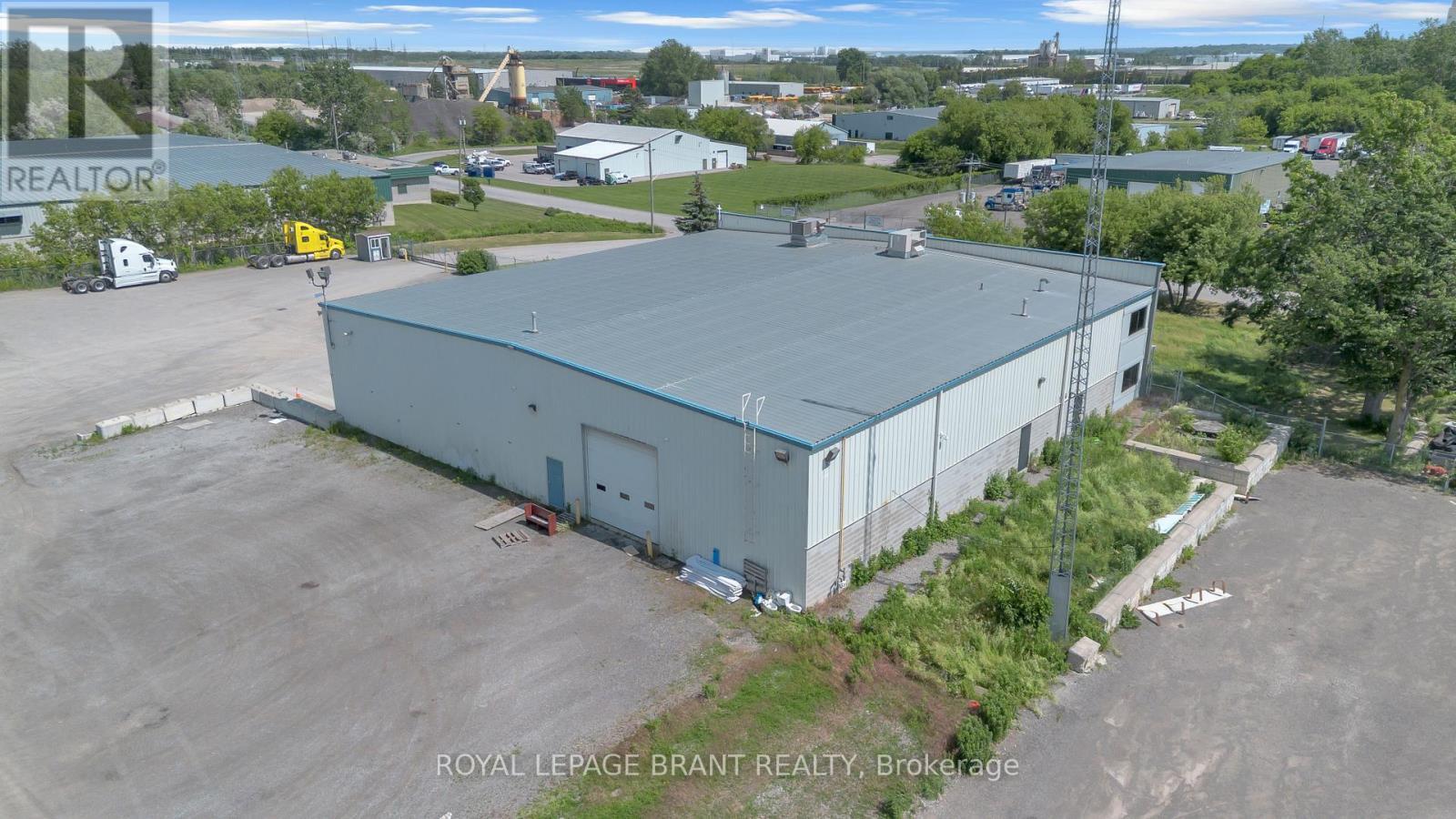 35 Sharp Road, Brantford, ON