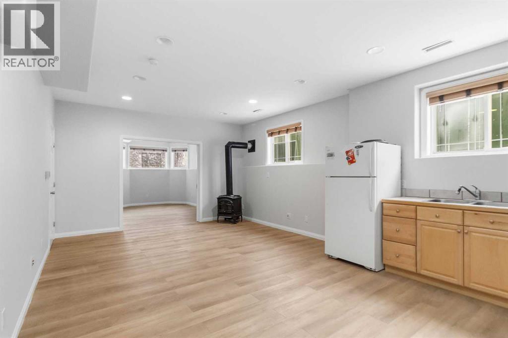 213 Diefenbaker Drive, Fort Mcmurray, AB