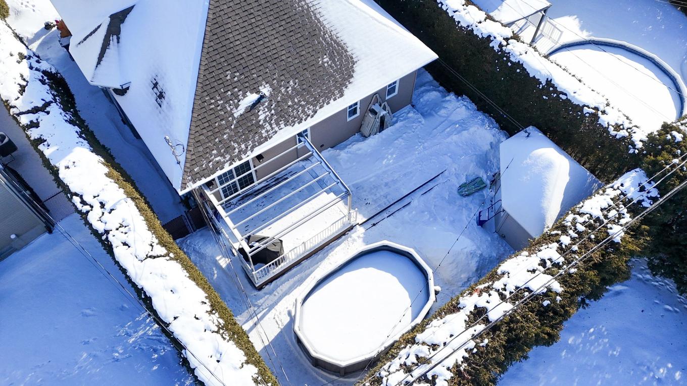 Aerial photo - 2353 Rue De L'Île-Des-Lys, Terrebonne (Lachenaie), QC - Outdoor