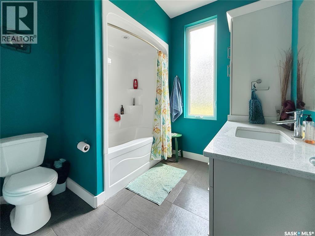 Prairie View Acreage, Brock Rm No. 64, SK - Indoor Photo Showing Bathroom
