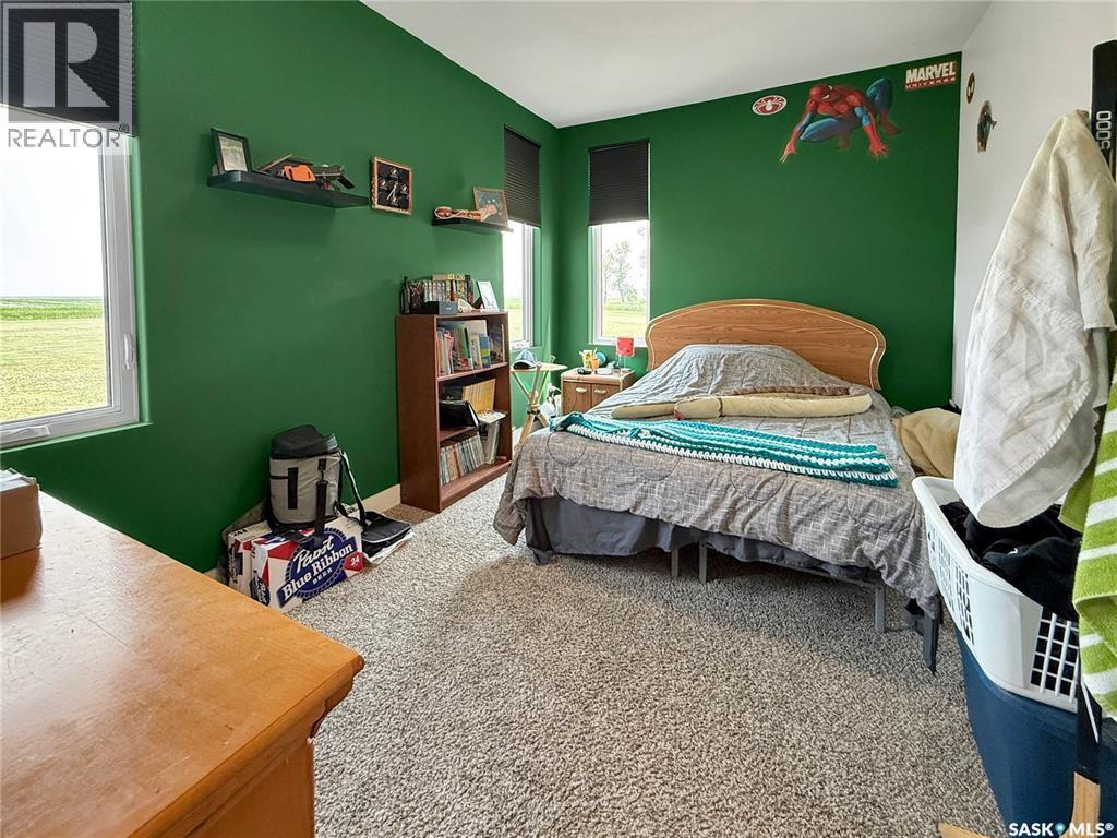 Prairie View Acreage, Brock Rm No. 64, SK - Indoor Photo Showing Bedroom
