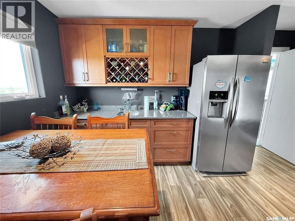 Prairie View Acreage, Brock Rm No. 64, SK - Indoor Photo Showing Kitchen