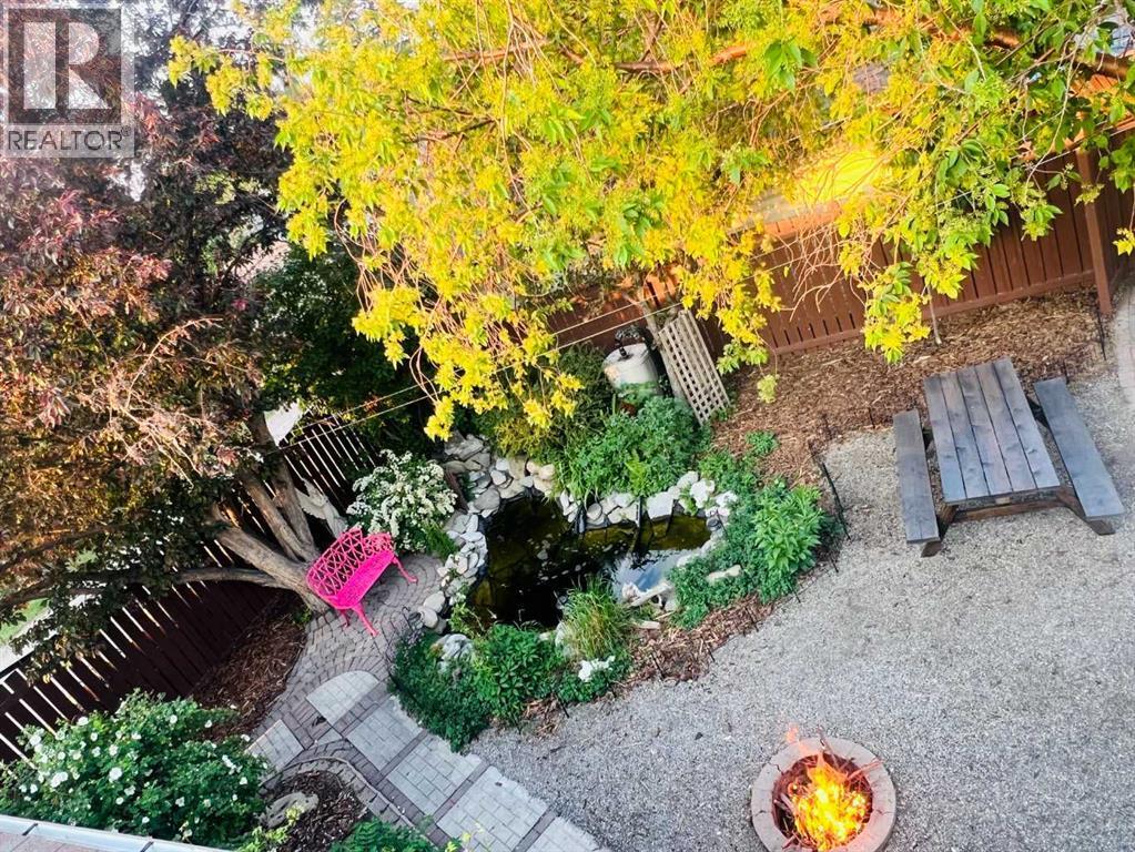 708 Allden Place Se, Calgary, AB - Outdoor