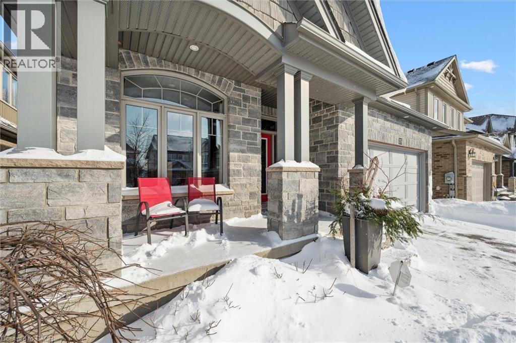 276 Dewdrop Crescent, Waterloo, ON - Outdoor