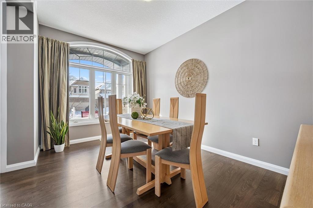 276 Dewdrop Crescent, Waterloo, ON - Indoor Photo Showing Dining Room