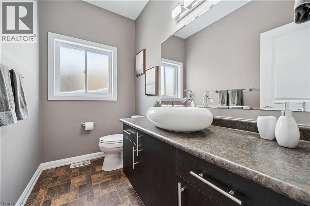 276 Dewdrop Crescent, Waterloo, ON - Indoor Photo Showing Bathroom