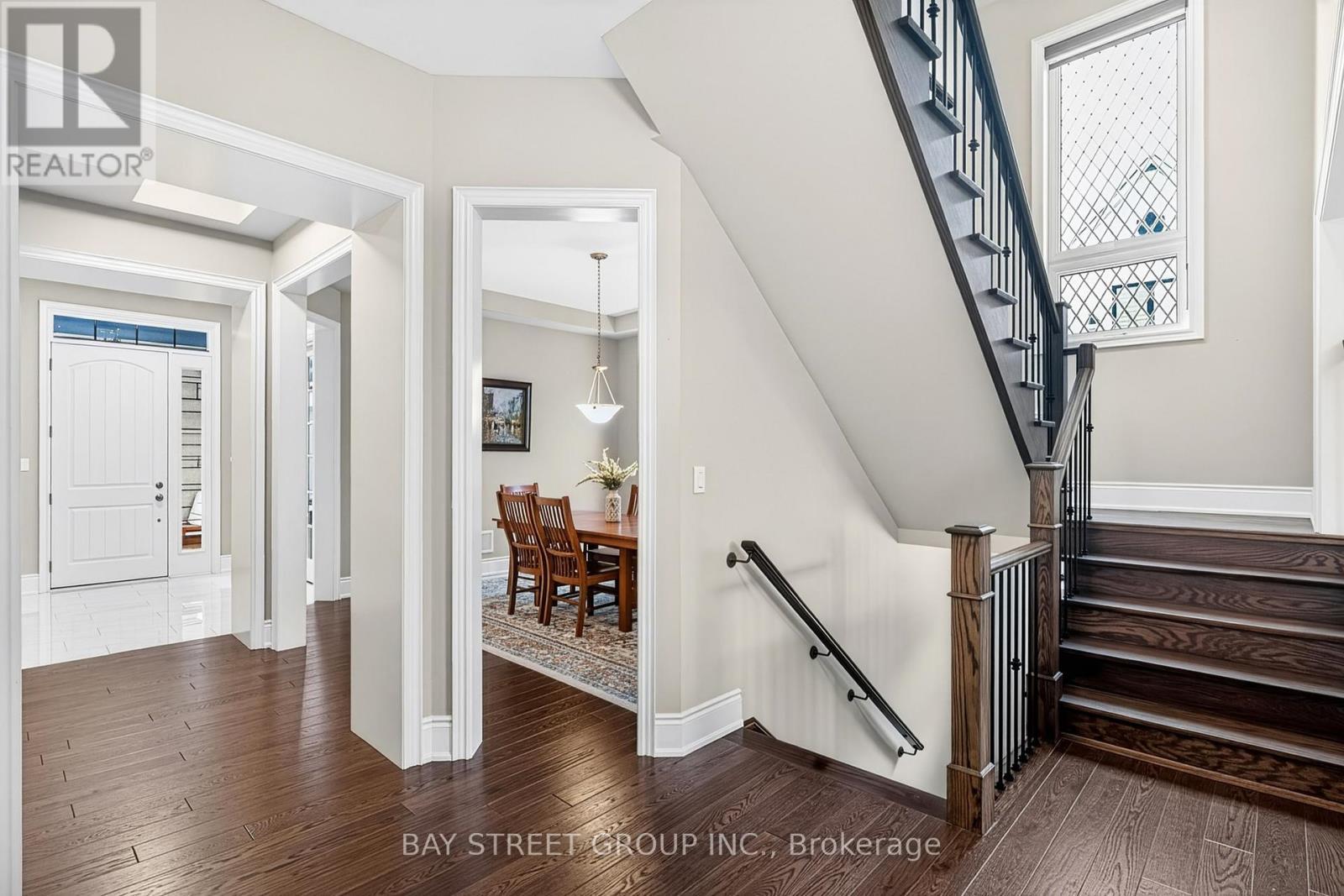 Energy Star windows (2022) Offer Beautiful Light - 39 Cairns Gate, King, ON - Indoor Photo Showing Other Room