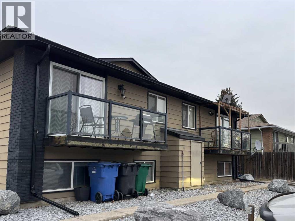 2, 1701 St Edward Boulevard N, Lethbridge, AB - Outdoor With Balcony