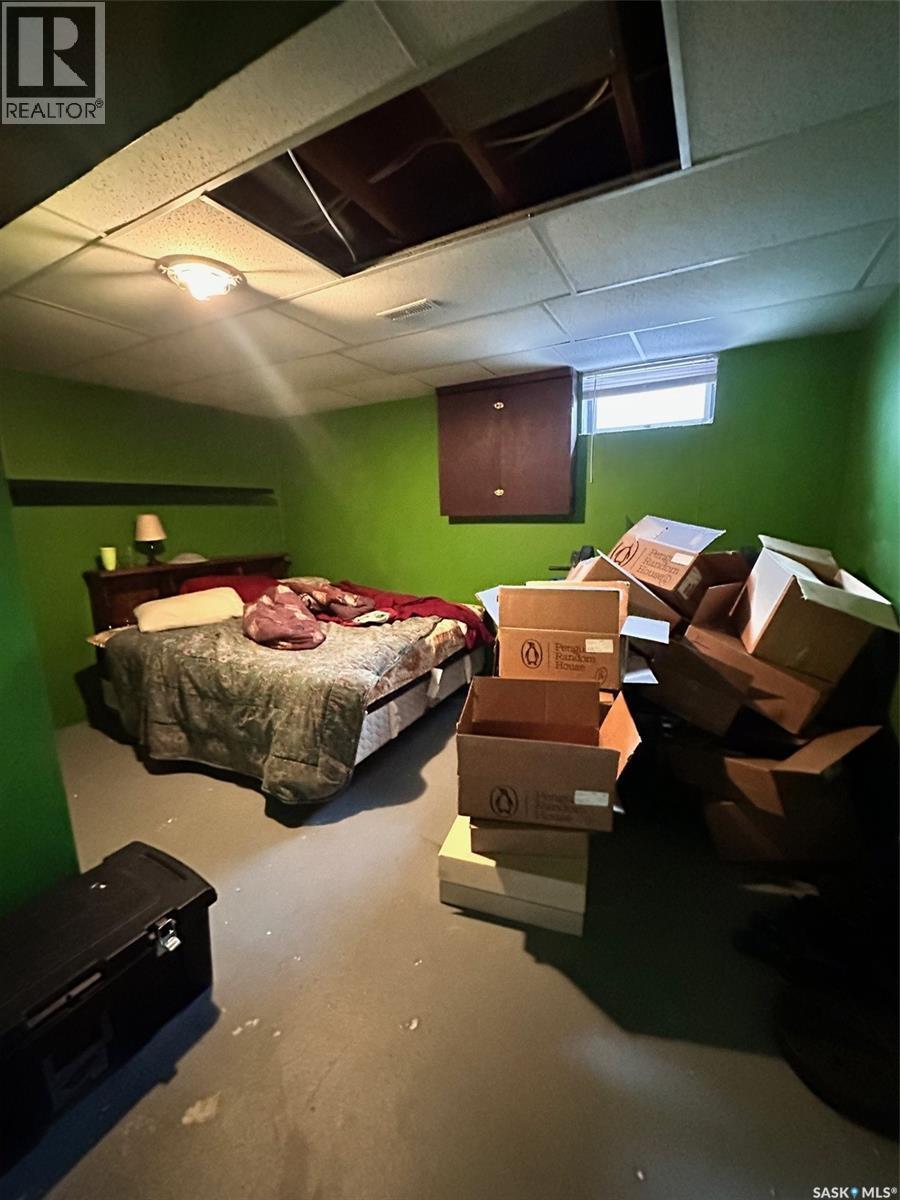 110 South Avenue E, Hafford, SK - Indoor Photo Showing Other Room