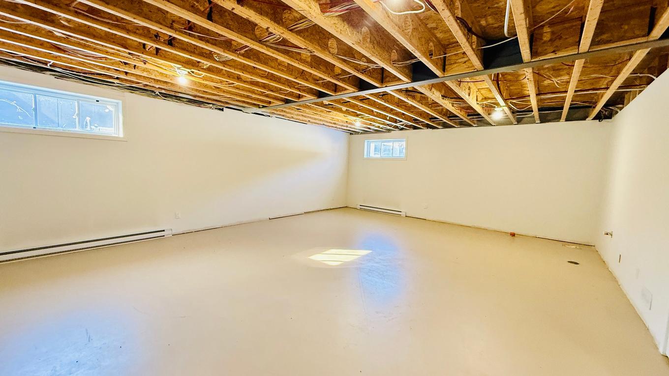 Sous-sol - 136 Ch. St-André, Saint-Jean-Sur-Richelieu, QC - Indoor Photo Showing Basement