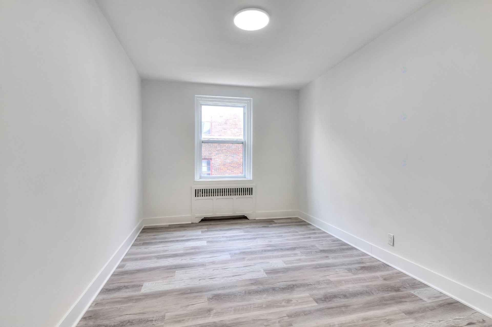 Chambre à coucher - 38-4855 Ch. Queen-Mary, Montréal (Côte-Des-Neiges/Notre-Dame-De-Grâce), QC - Indoor Photo Showing Other Room