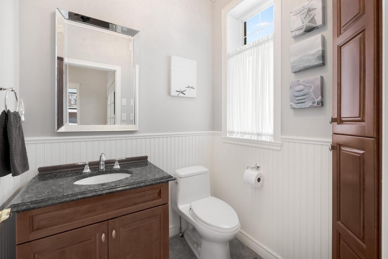 Powder room - 3223 Rue Alfred-Desrochers, Sherbrooke (Les Nations), QC - Indoor Photo Showing Bathroom