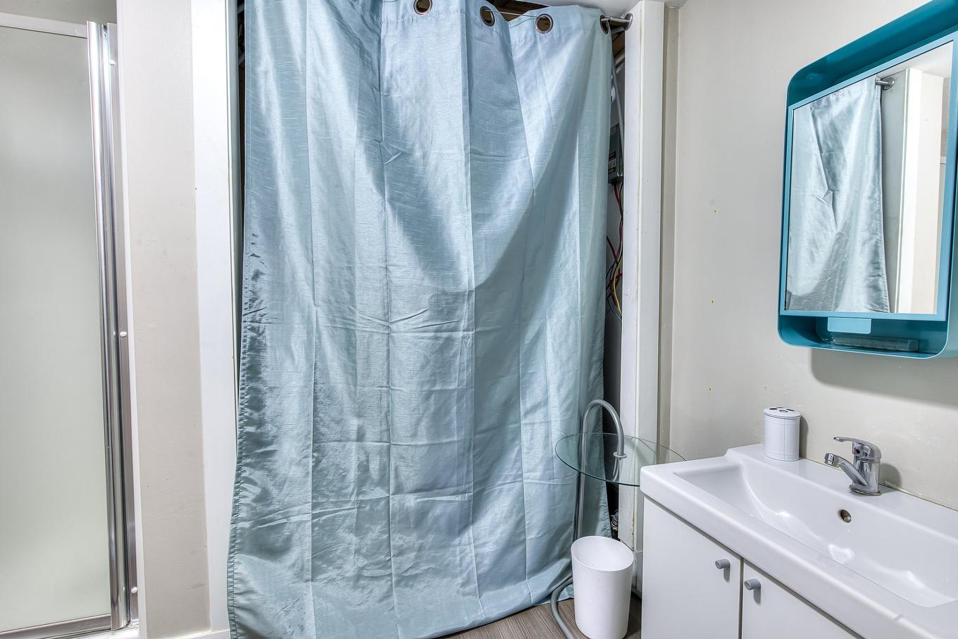 Bathroom - 16750 Route 335, Chertsey, QC - Indoor Photo Showing Bathroom