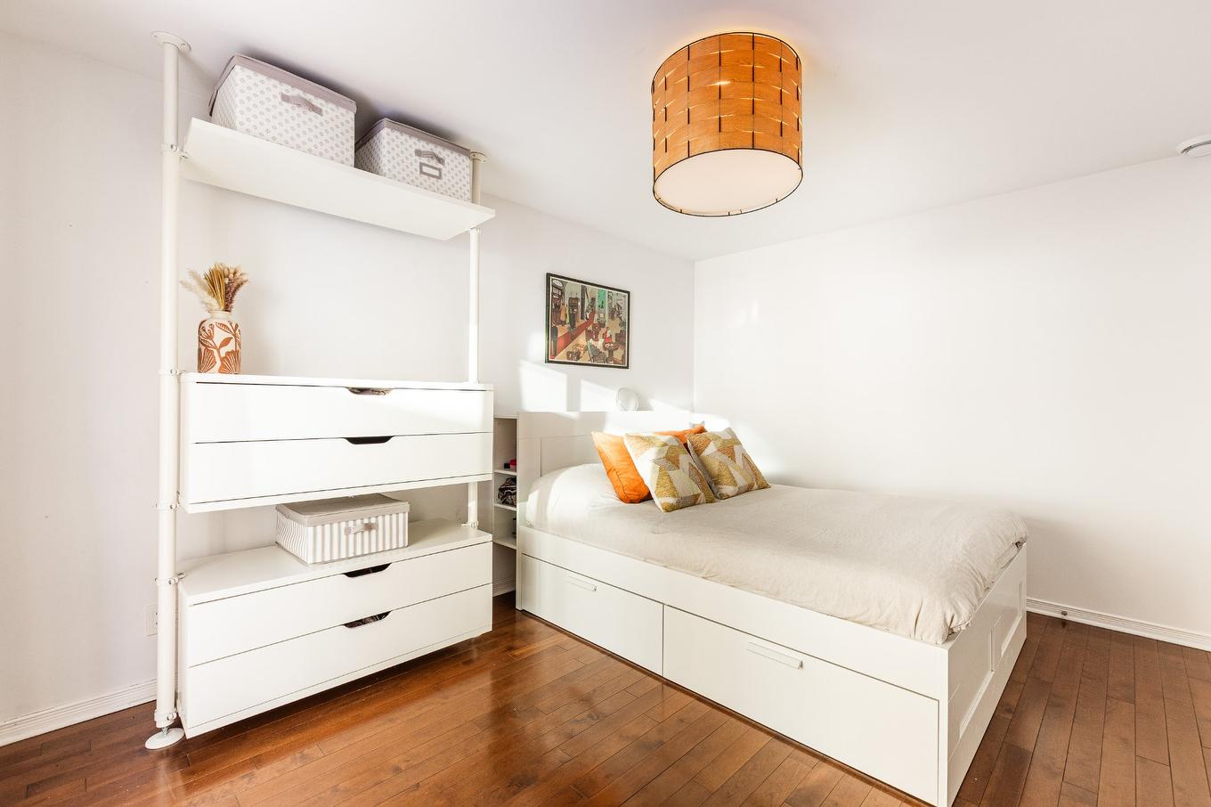 Chambre à coucher principale - 7089 Rue Durocher, Montréal (Villeray/Saint-Michel/Parc-Extension), QC - Indoor Photo Showing Bedroom