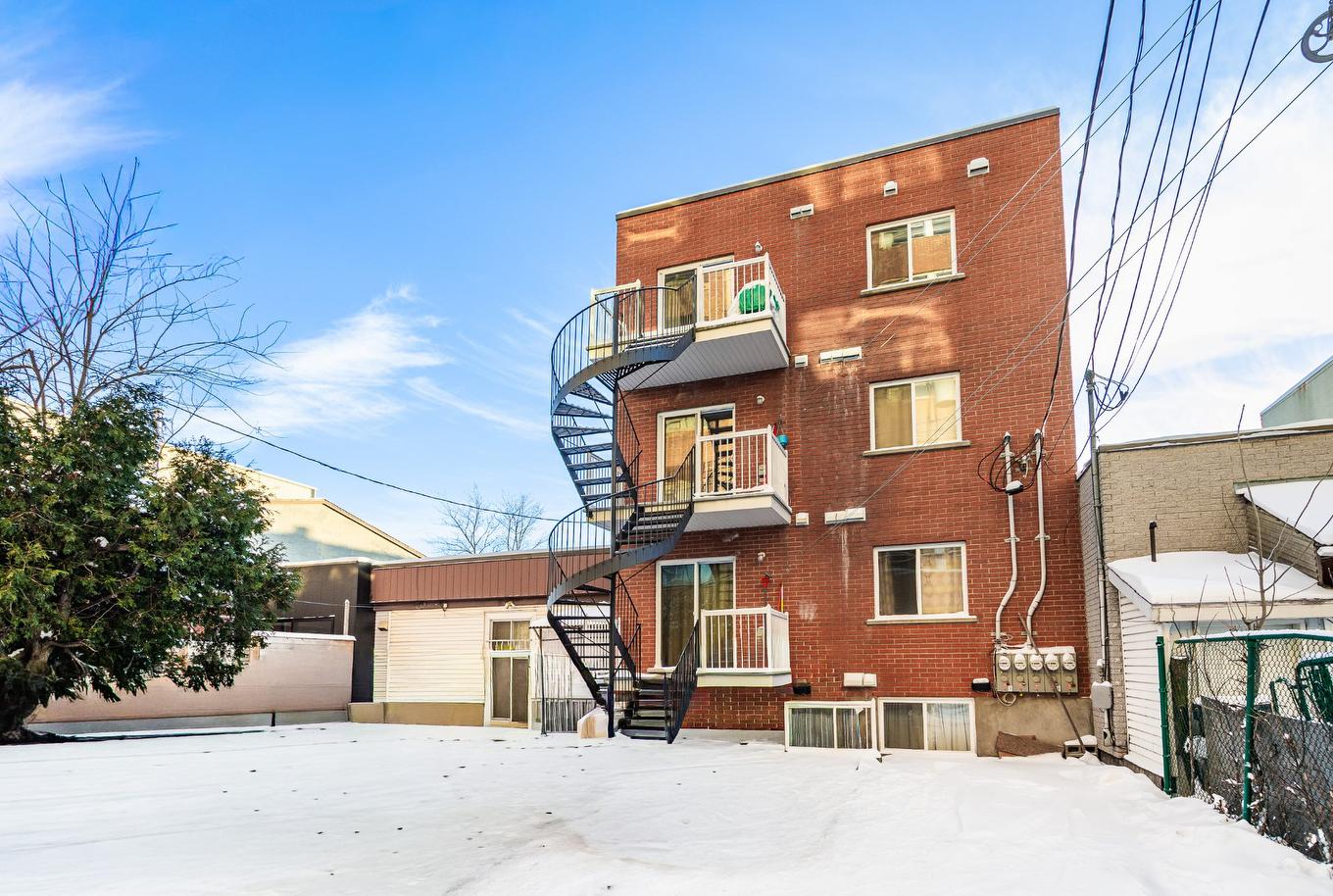 Cour - 7089 Rue Durocher, Montréal (Villeray/Saint-Michel/Parc-Extension), QC - Outdoor