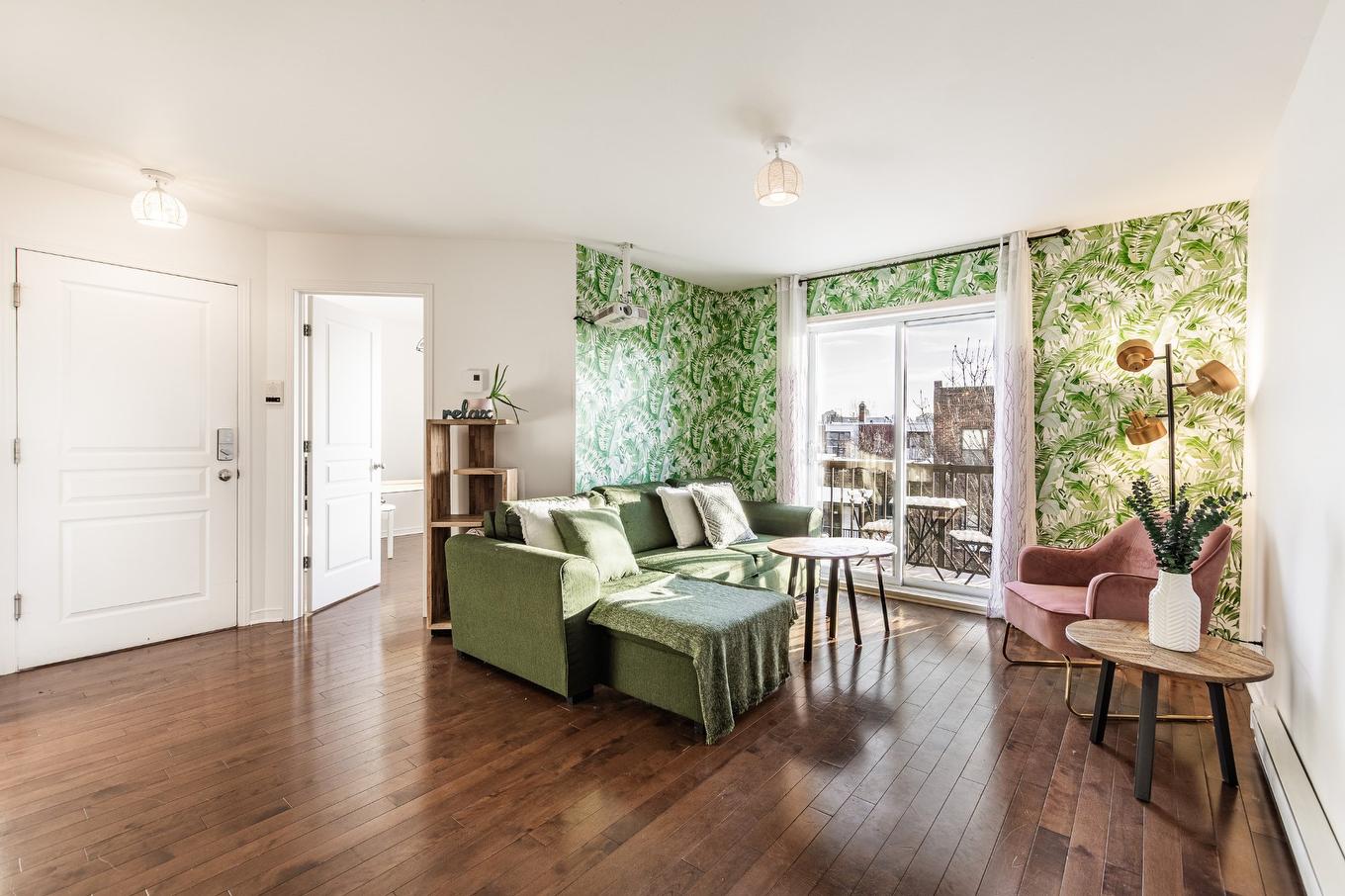 Vue d'ensemble - 7089 Rue Durocher, Montréal (Villeray/Saint-Michel/Parc-Extension), QC - Indoor Photo Showing Living Room