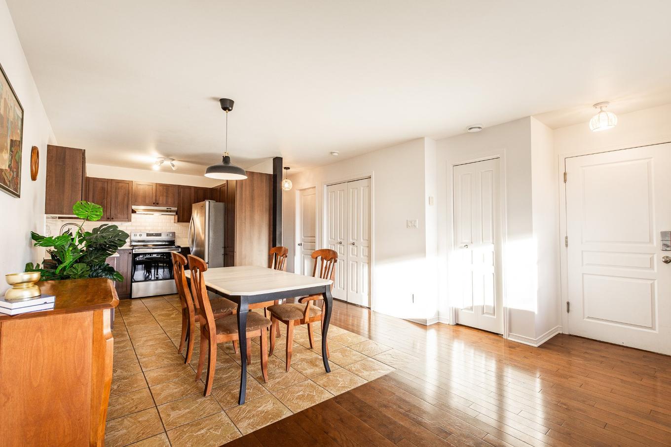 Salle à manger - 7089 Rue Durocher, Montréal (Villeray/Saint-Michel/Parc-Extension), QC - Indoor