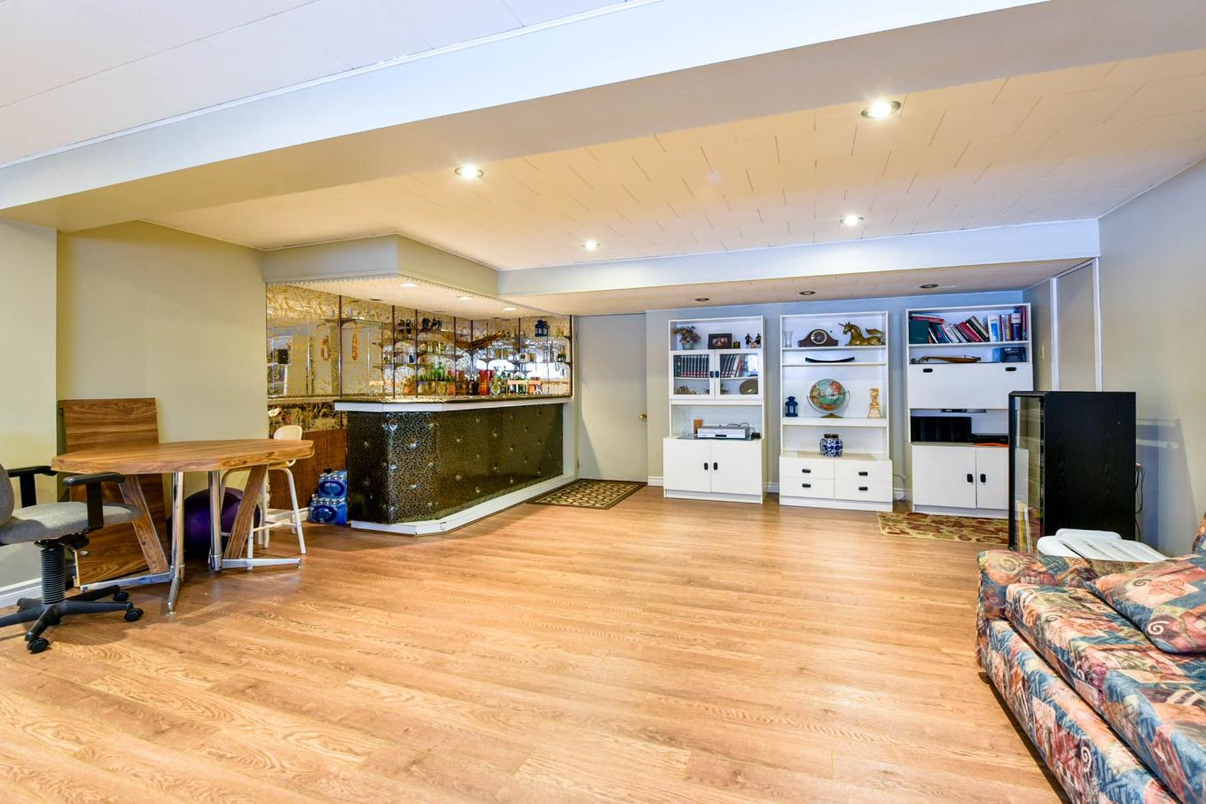 Playroom - 817 Rue Parkway, Laval (Chomedey), QC - Indoor