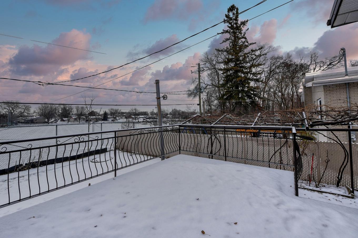 Balcony - 817 Rue Parkway, Laval (Chomedey), QC - Outdoor