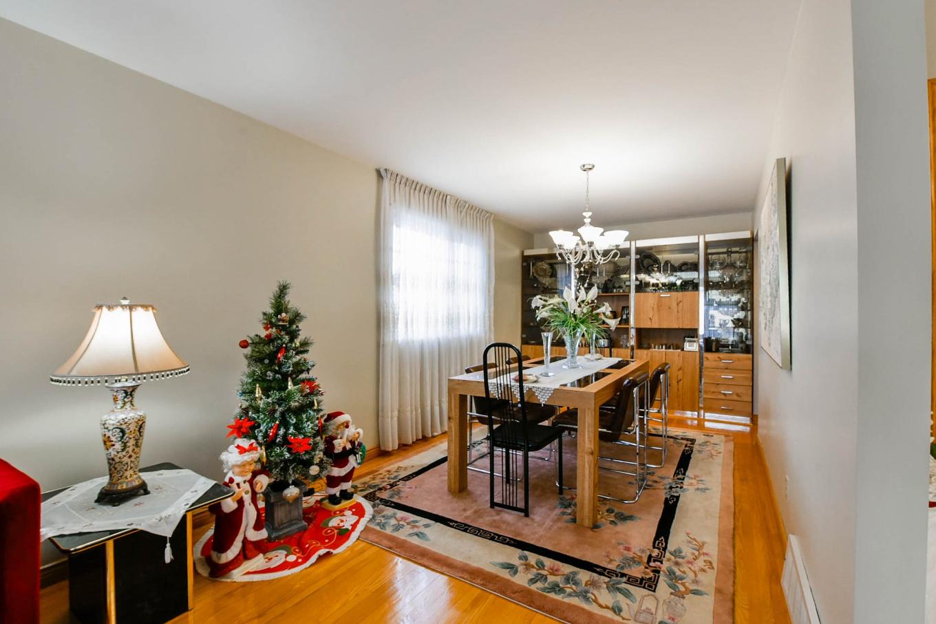 Dining room - 817 Rue Parkway, Laval (Chomedey), QC - Indoor Photo Showing Dining Room