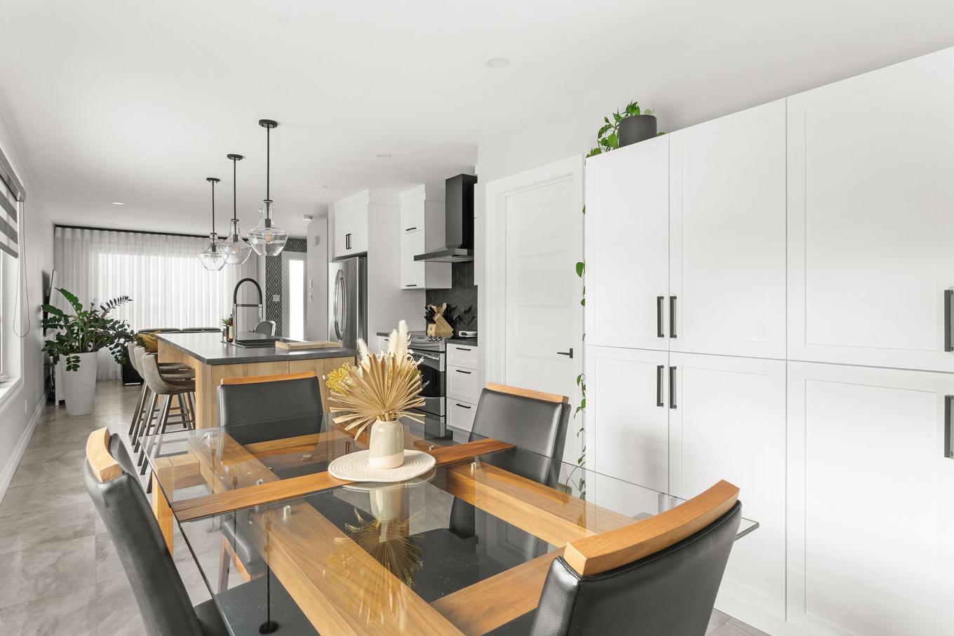 Dining room - 740 Rue Monique-Dupont, Trois-Rivières, QC - Indoor Photo Showing Dining Room