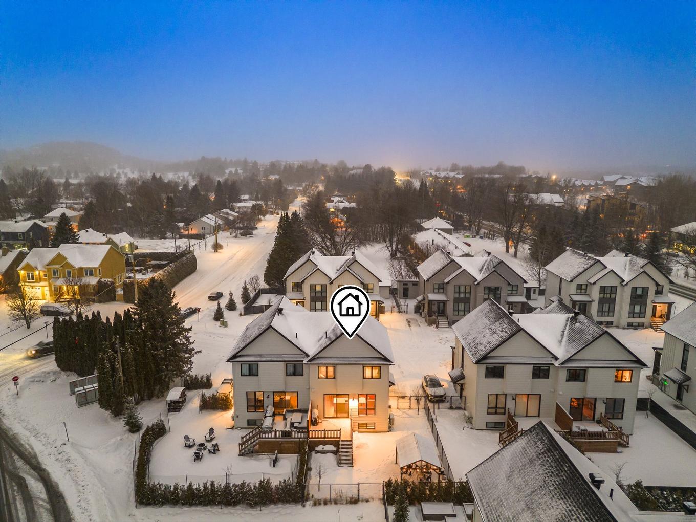 Photo aérienne - 2-138 Rue De Saguenay, Bromont, QC - Outdoor