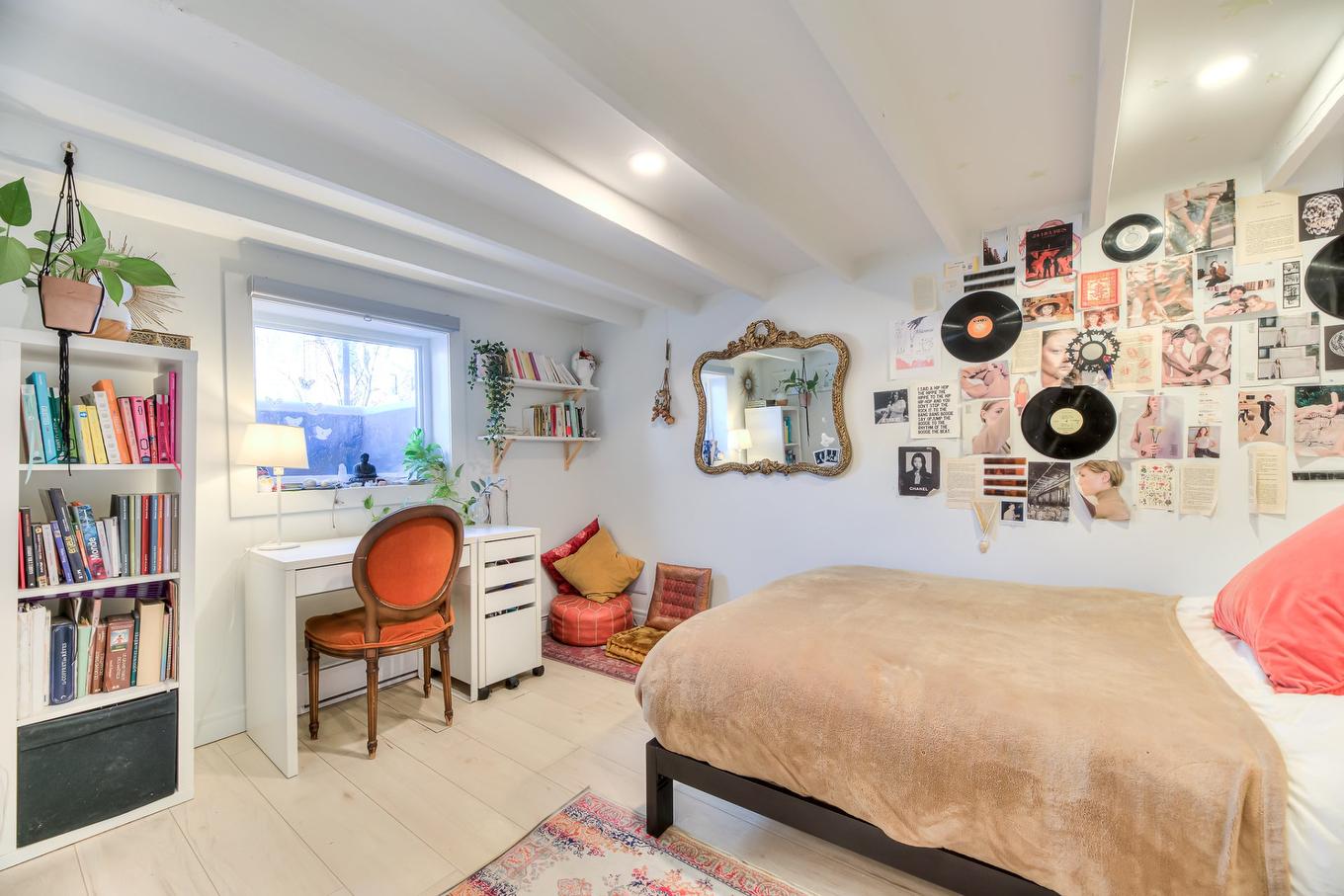 Chambre à coucher - 7300 Rue Marquette, Montréal (Villeray/Saint-Michel/Parc-Extension), QC - Indoor Photo Showing Bedroom