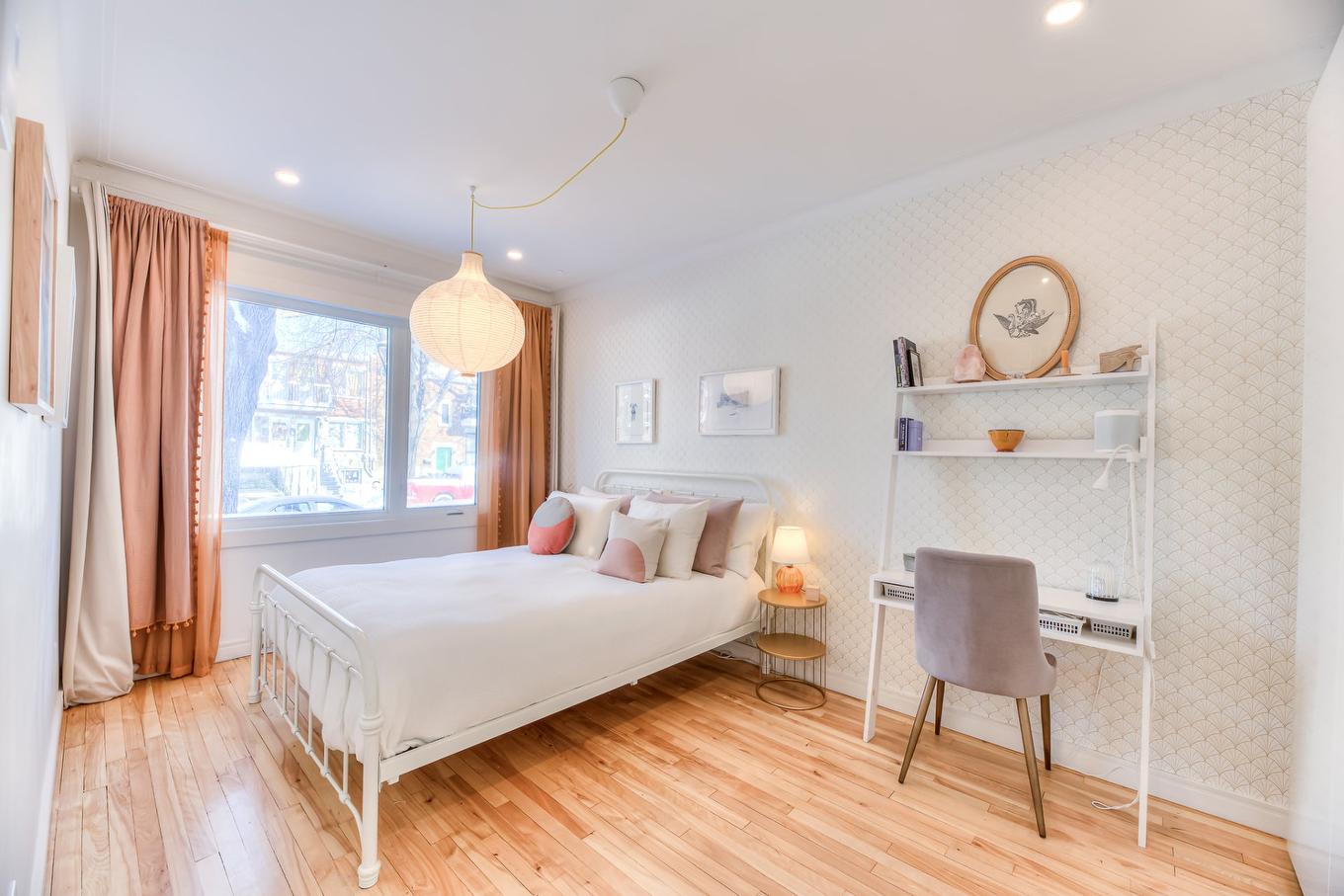 Chambre à coucher principale - 7300 Rue Marquette, Montréal (Villeray/Saint-Michel/Parc-Extension), QC - Indoor Photo Showing Bedroom