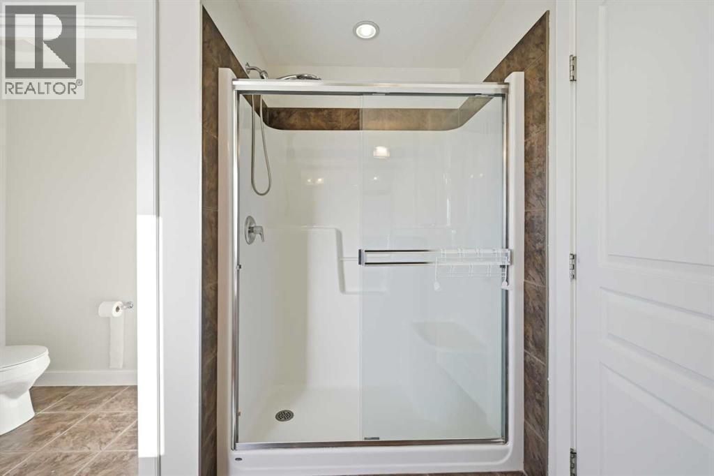 59 Redstone Park Ne, Calgary, AB - Indoor Photo Showing Bathroom