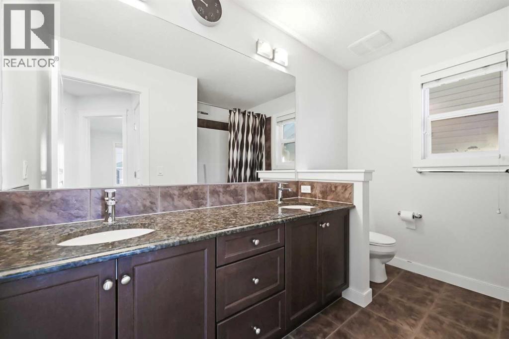 59 Redstone Park Ne, Calgary, AB - Indoor Photo Showing Bathroom