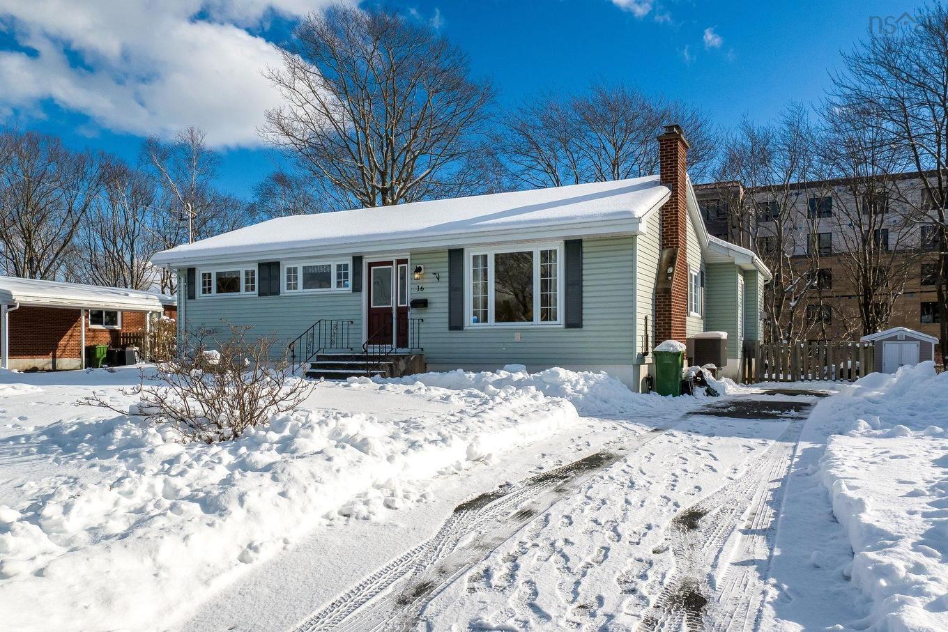 16 Canary Crescent, Halifax, NS