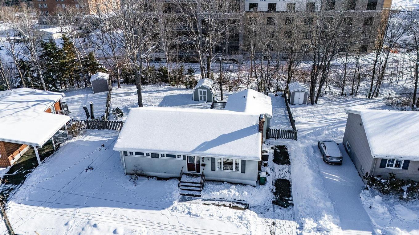 16 Canary Crescent, Halifax, NS