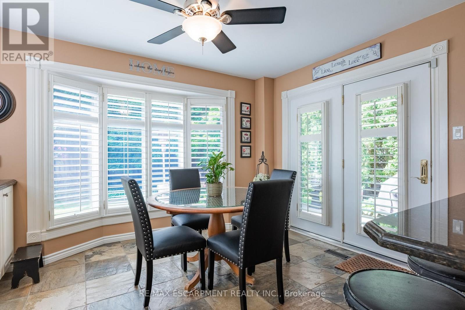 2054 Teeside Court, Mississauga, ON - Indoor Photo Showing Dining Room
